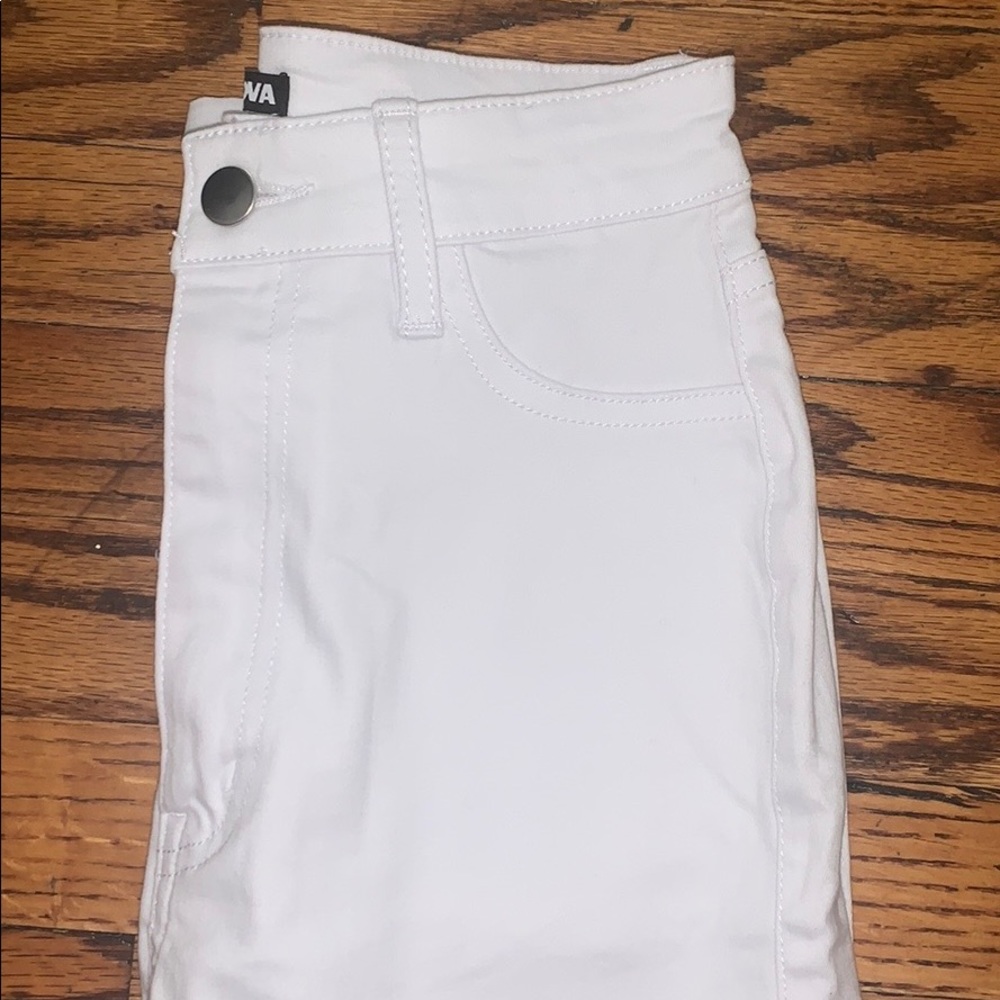 White Jeans - Picture 3 of 3